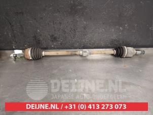 Gebruikte Homokineetas rechts-voor Mitsubishi Lancer Sports Sedan (CY/CZ) 1.8 MIVEC 16V Prijs € 50,00 Margeregeling aangeboden door V.Deijne Jap.Auto-onderdelen BV