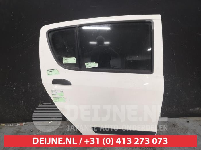 Daihatsu Cuore Tür 4-türig rechts hinten O444707