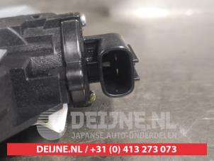 Nissan Juke Ruitmechaniek 4Deurs links-achter O444801 foto 3