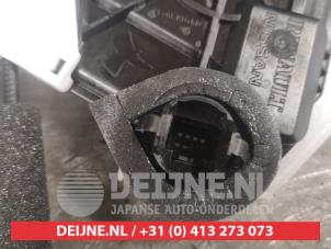 Nissan Juke Deurslot Mechaniek 4Deurs links-achter O444803 foto 3