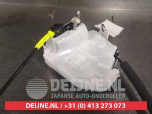 Nissan Juke Deurslot Mechaniek 4Deurs links-achter O444803 foto 2