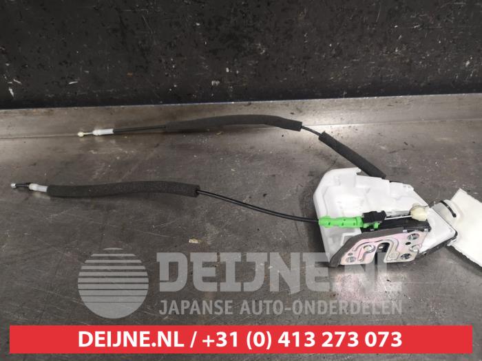Nissan Juke Deurslot Mechaniek 4Deurs rechts-achter O444824