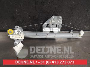 Nissan Juke Ruitmechaniek 4Deurs rechts-voor O444828 foto 3