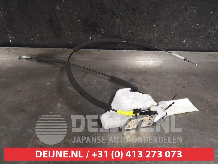 Nissan Juke Deurslot Mechaniek 4Deurs rechts-voor O444829
