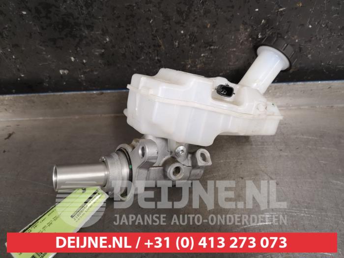 Nissan Juke Hoofdremcilinder O444886