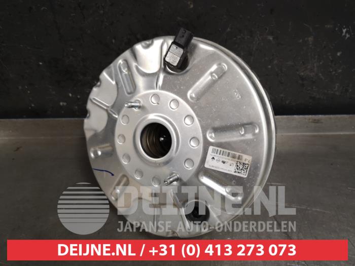 Gebruikte Rembekrachtiger Nissan Juke (F16) 1.0 DIG-T 117 12V Prijs € 75,00 Margeregeling aangeboden door V.Deijne Jap.Auto-onderdelen BV