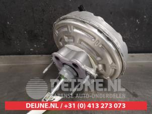 Nissan Juke Rembekrachtiger O444947 foto 2