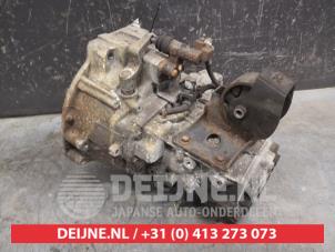 Nissan Almera Tino Getriebe O445070 foto 3