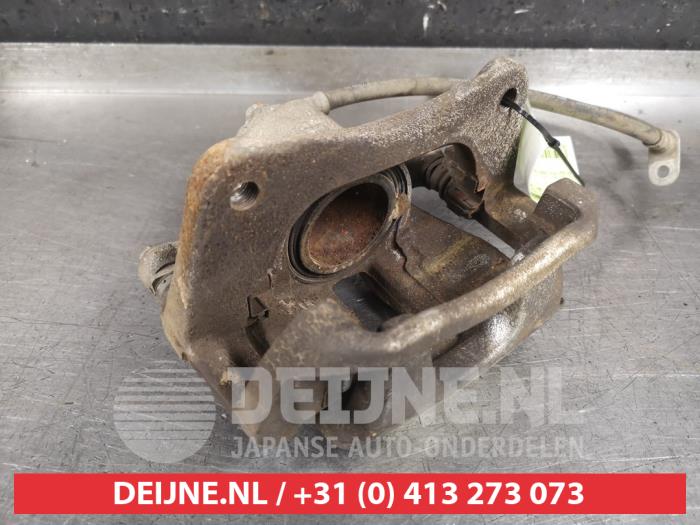 Toyota C-HR Remklauw (Tang) rechts-voor O445115