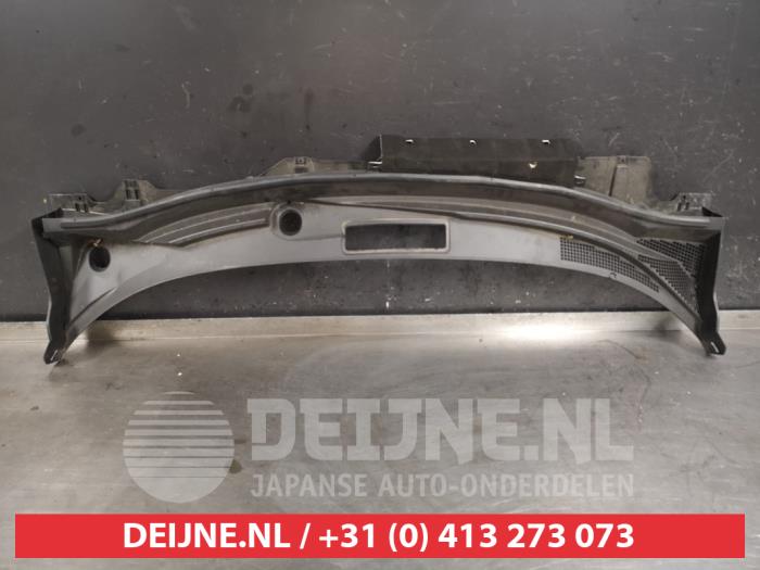 Gebruikte Paravan Nissan Juke (F16) 1.0 DIG-T 117 12V Prijs op aanvraag aangeboden door V.Deijne Jap.Auto-onderdelen BV