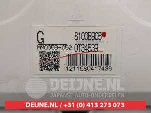 Mitsubishi Outlander Tacho - Kombiinstrument KM O445512 foto 3