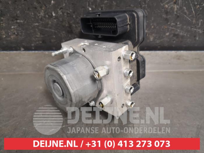 Nissan Micra ABS Pomp O445716