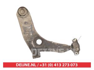 Mitsubishi Carisma Front lower wishbone, left O445748 photo 2
