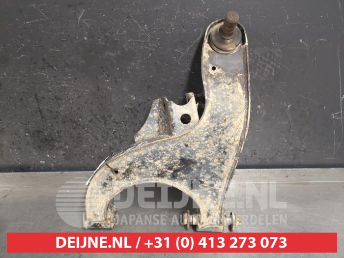 Nissan Pathfinder Draagarm links-achter O445903