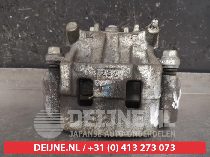 Mitsubishi Eclipse Cross Remklauw (Tang) links-voor O446126