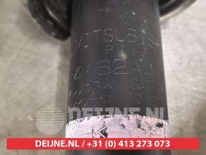 Mitsubishi Eclipse Cross Rear shock absorber rod, right O446136 photo 3