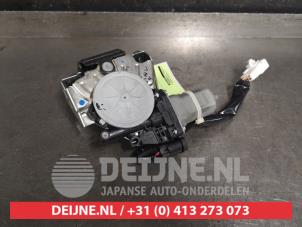 Toyota Rav-4 Tailgate lock mechanism O446296 photo 2