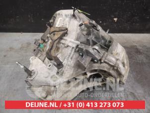 Nissan Pulsar Getriebe O446550 foto 2