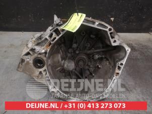 Nissan Pulsar Getriebe O446550 foto 3