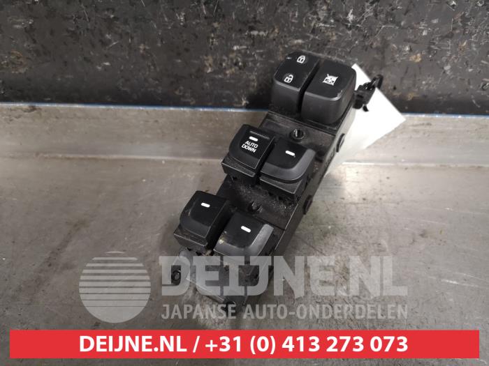 Hyundai I10 Multi-functional window switch O446649