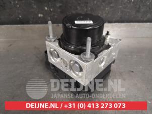 Toyota Yaris ABS Pumpe O446714 foto 2