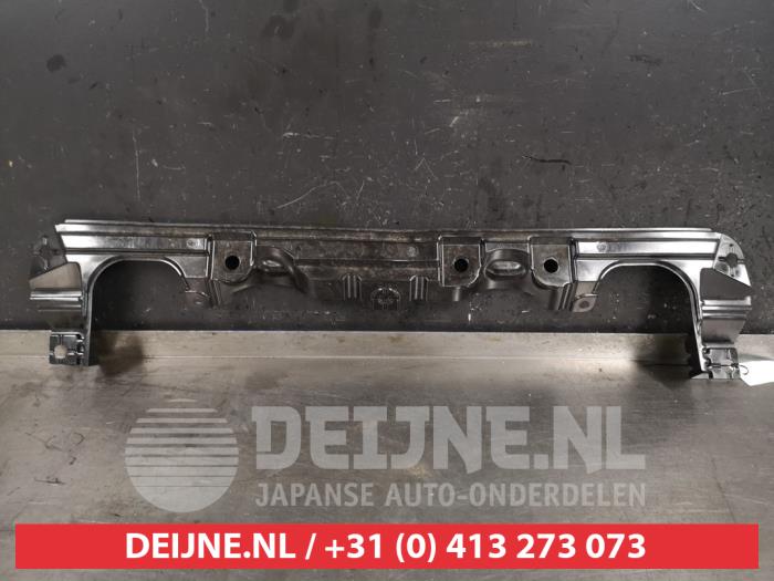 Toyota Hilux Bumper onderplaat O447359
