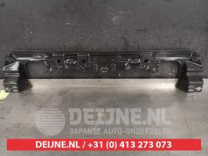 Toyota Hilux Bumper onderplaat O447359 foto 2