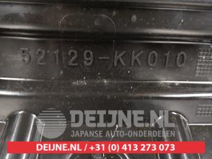 Toyota Hilux Bumper onderplaat O447359 foto 3