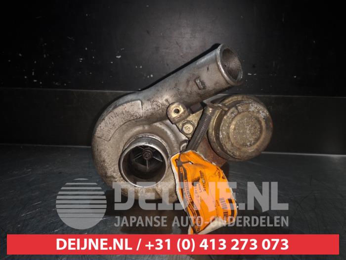 Mitsubishi Space Runner Turbo O365822
