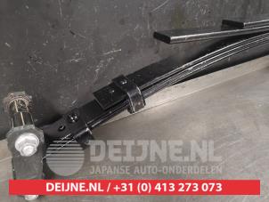Toyota Hilux Bladveer achter O447400 foto 2