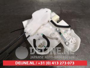 Mitsubishi Space Star Deurslot Mechaniek 4Deurs links-voor O447496 foto 2