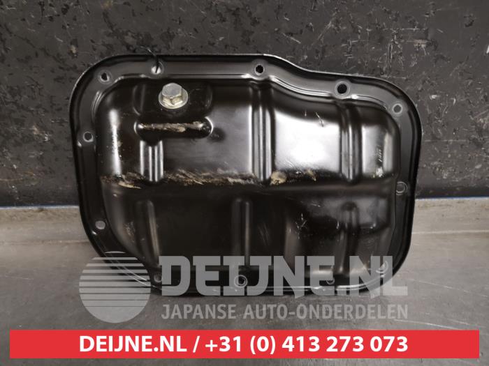 Gebruikte Carterpan Toyota C-HR (X1,X5) 1.8 16V Hybrid Prijs € 35,00 Margeregeling aangeboden door V.Deijne Jap.Auto-onderdelen BV