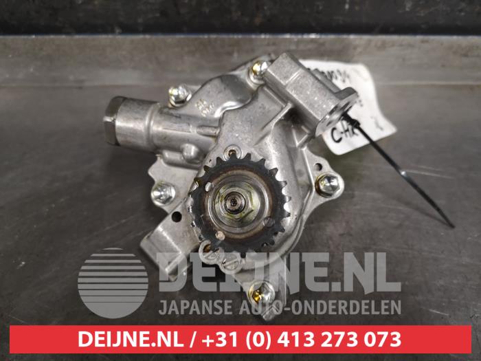 Gebruikte Oliepomp Toyota C-HR (X1,X5) 1.8 16V Hybrid Prijs € 50,00 Margeregeling aangeboden door V.Deijne Jap.Auto-onderdelen BV