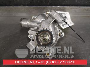 Gebruikte Oliepomp Toyota C-HR (X1,X5) 1.8 16V Hybrid Prijs € 50,00 Margeregeling aangeboden door V.Deijne Jap.Auto-onderdelen BV