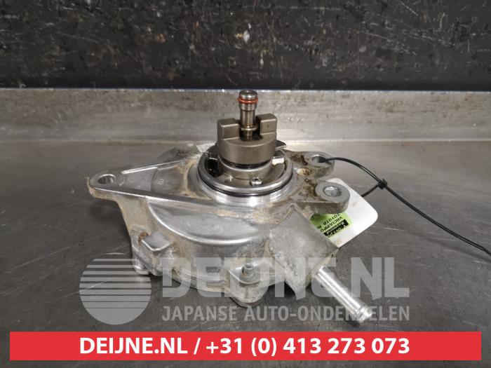 Toyota Rav-4 Vakuumpumpe (Benzin) O447637