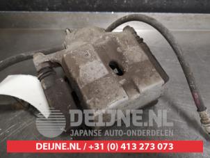 Toyota Prius Front brake calliper, right O447899 photo 2