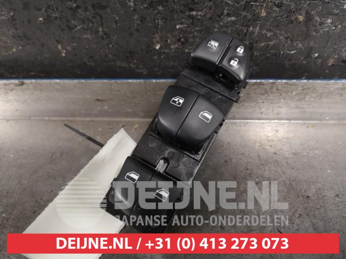 Nissan Micra Combischakelaar ramen O447986