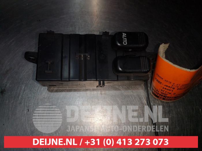 Daihatsu Cuore Kombischalter Fenster O312207