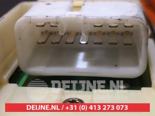 Daihatsu Cuore Multi-functional window switch O312207 photo 3