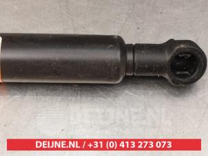 Honda CR-V Gasdemper rechts-achter O295250 foto 3