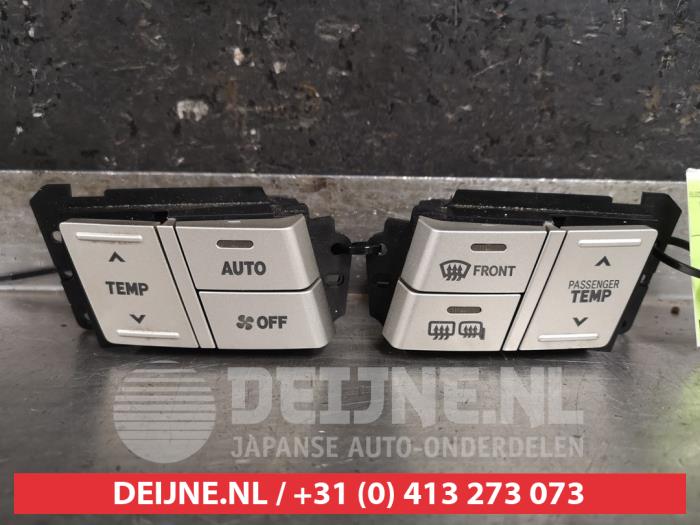 Lexus RX Kachel Bedieningspaneel O448517