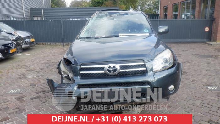 Toyota Rav-4 Bumper Rooster O448697