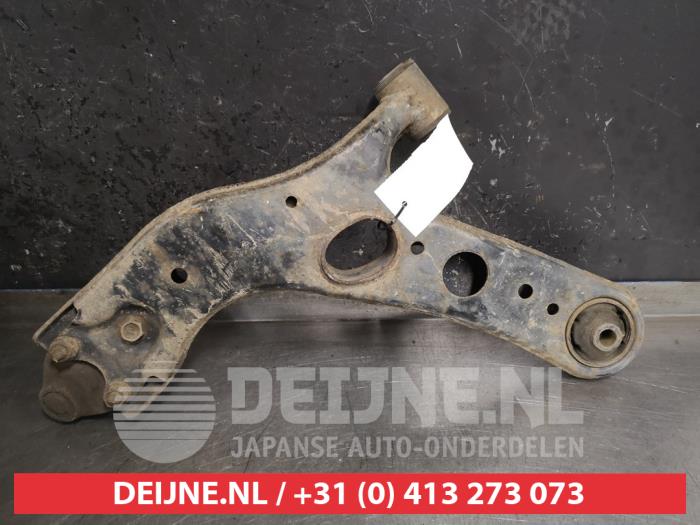 Toyota Rav-4 Draagarm onder rechts-voor O448710