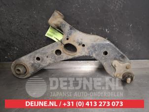 Toyota Rav-4 Querlenker unten rechts vorne O448710 foto 2