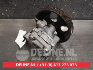 Mitsubishi Lancer Power steering pump O448964 photo 2