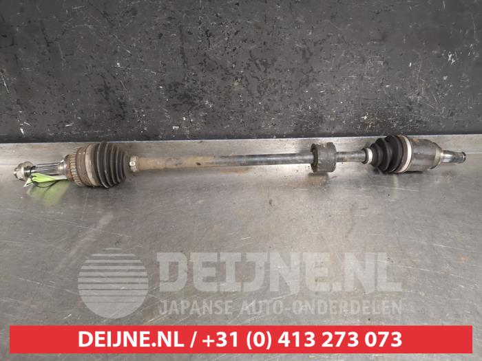 Suzuki Celerio Antriebswelle rechts vorne O449093