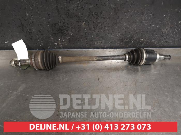 Suzuki Celerio Antriebswelle links vorne O449092