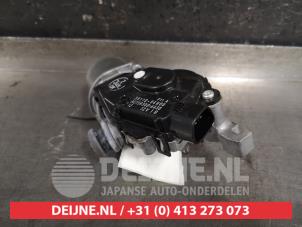 Suzuki Celerio Ruitenwissermotor voor O449094 foto 2