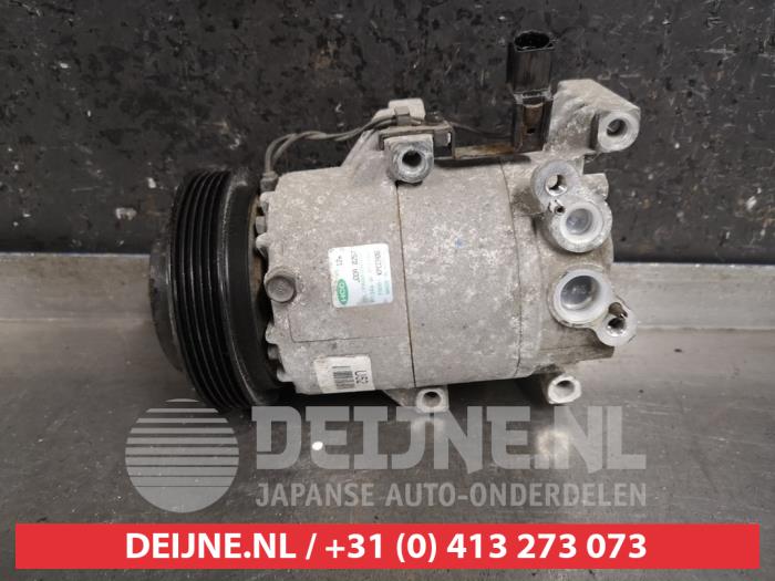 Gebruikte Pomp Airco Hyundai i20 1.1 CRDi VGT 12V Prijs € 75,00 Margeregeling aangeboden door V.Deijne Jap.Auto-onderdelen BV