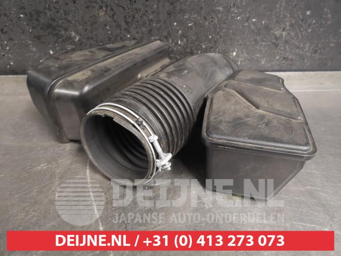 Toyota Landcruiser Resonance housing O449870